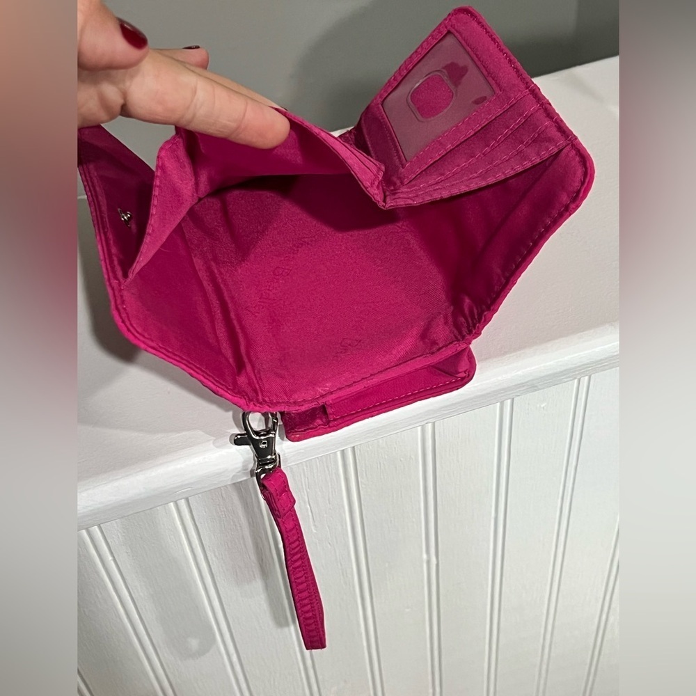 Vera Bradley pink wristlet - Picture 4 of 7